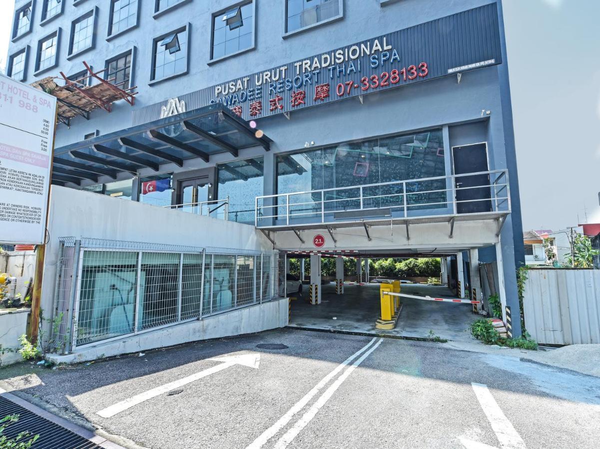 Capital O 90130 Sawadee Hotel Джохор-Бару Экстерьер фото